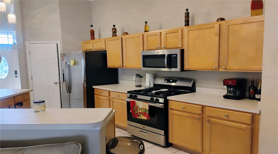 DAVENPORT, Florida 33837, 4 Bedrooms Bedrooms, ,2 BathroomsBathrooms,Residential,For Sale,SIR PHILLIPS,0,MFRS5121487