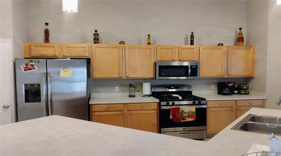 DAVENPORT, Florida 33837, 4 Bedrooms Bedrooms, ,2 BathroomsBathrooms,Residential,For Sale,SIR PHILLIPS,0,MFRS5121487