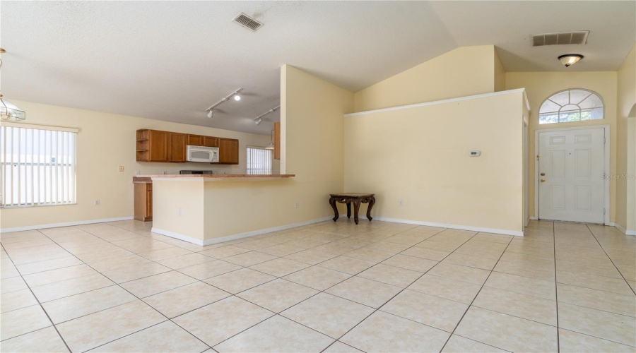 Davenport, Florida 33897, 3 Bedrooms Bedrooms, ,2 Bathroomsbathrooms,Residential,For Sale,Sonja,Mfrp4933143