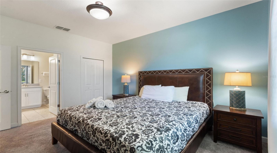 First Floor En-suite