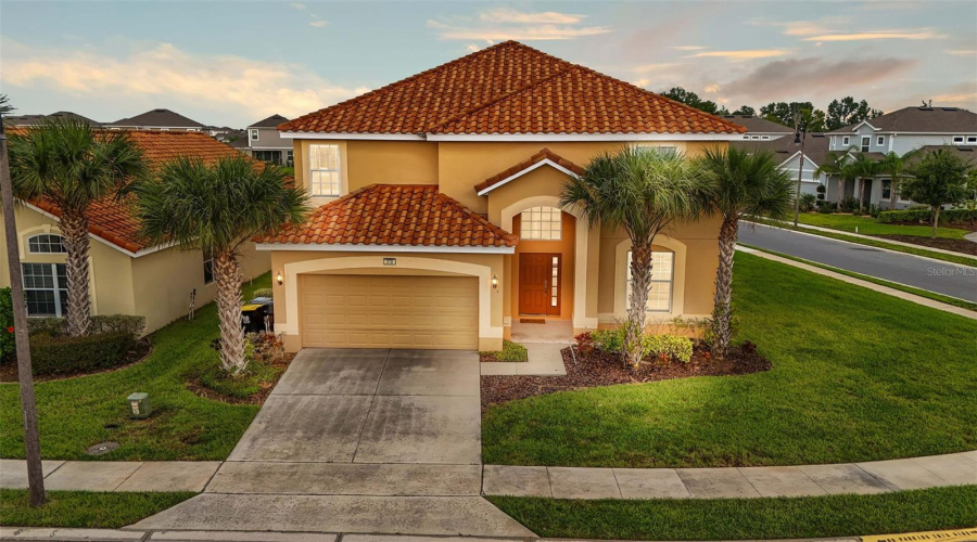 Davenport, Florida 33837, 6 Bedrooms Bedrooms, ,4 Bathroomsbathrooms,Residential,For Sale,Cabello,Mfrl4947097