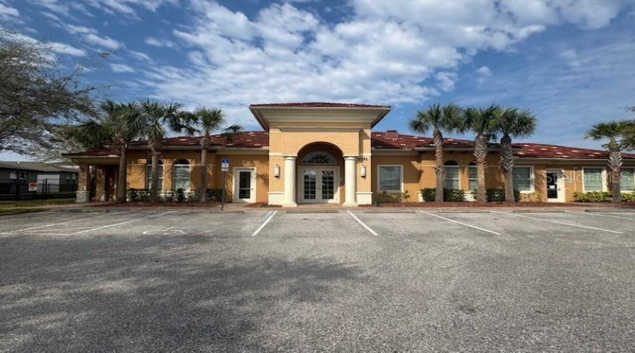 Davenport, Florida 33897, 4 Bedrooms Bedrooms, ,2 Bathroomsbathrooms,Residential,For Sale,Bella Vista,Mfro6288228