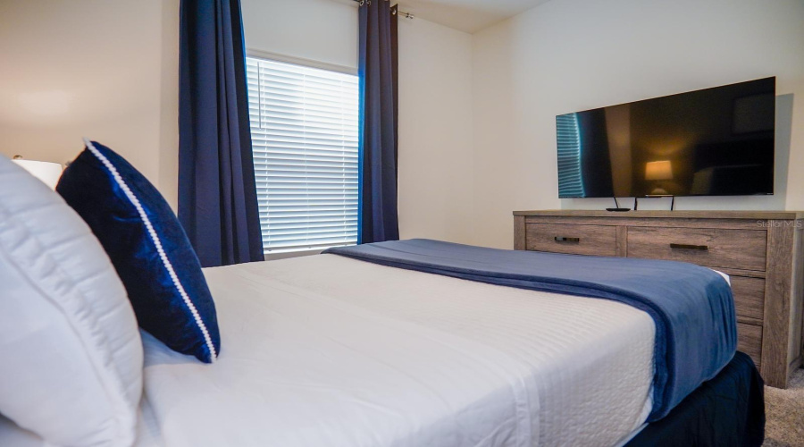 DAVENPORT, Florida 33896, 4 Bedrooms Bedrooms, ,2 BathroomsBathrooms,Residential,For Sale,DERWENT,0,MFRS5122120