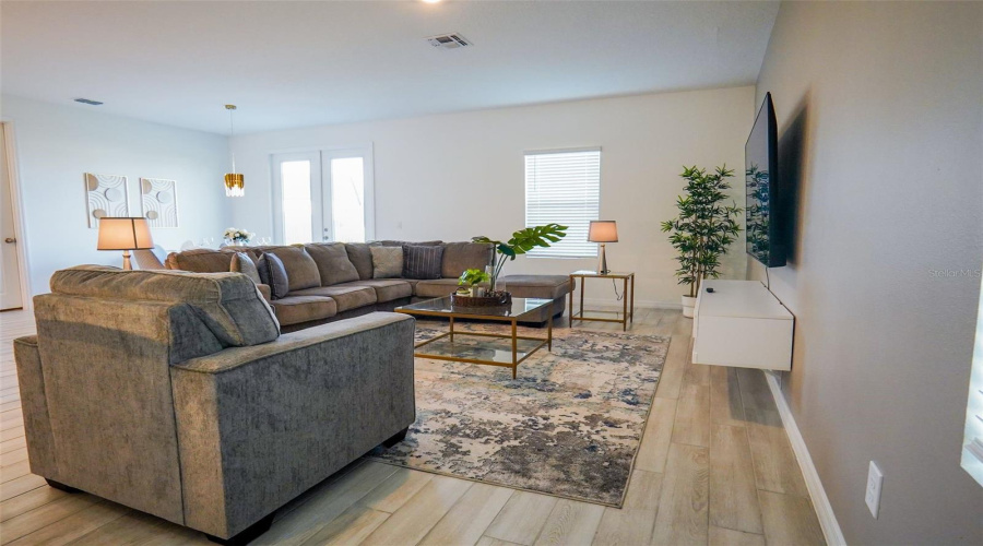DAVENPORT, Florida 33896, 4 Bedrooms Bedrooms, ,2 BathroomsBathrooms,Residential,For Sale,DERWENT,0,MFRS5122120