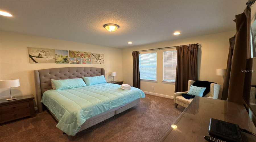 KISSIMMEE, Florida 34747, 6 Bedrooms Bedrooms, ,6 BathroomsBathrooms,Residential,For Sale,BROOKHURST,0,MFRO6288210