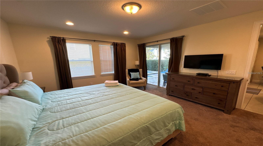 KISSIMMEE, Florida 34747, 6 Bedrooms Bedrooms, ,6 BathroomsBathrooms,Residential,For Sale,BROOKHURST,0,MFRO6288210
