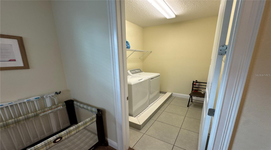KISSIMMEE, Florida 34747, 6 Bedrooms Bedrooms, ,6 BathroomsBathrooms,Residential,For Sale,BROOKHURST,0,MFRO6288210
