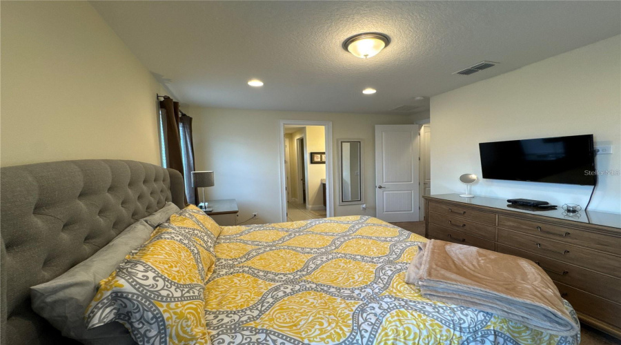 KISSIMMEE, Florida 34747, 6 Bedrooms Bedrooms, ,6 BathroomsBathrooms,Residential,For Sale,BROOKHURST,0,MFRO6288210