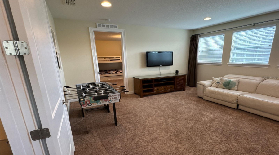 KISSIMMEE, Florida 34747, 6 Bedrooms Bedrooms, ,6 BathroomsBathrooms,Residential,For Sale,BROOKHURST,0,MFRO6288210