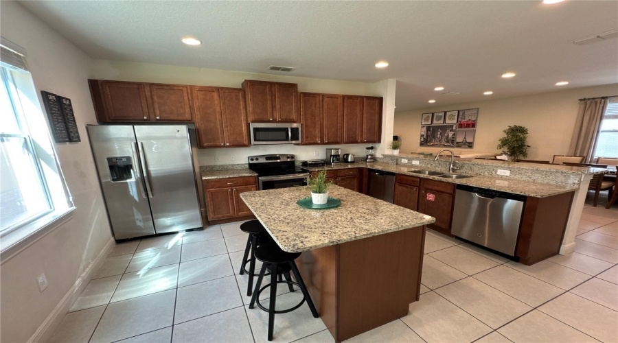 KISSIMMEE, Florida 34747, 6 Bedrooms Bedrooms, ,6 BathroomsBathrooms,Residential,For Sale,BROOKHURST,0,MFRO6288210