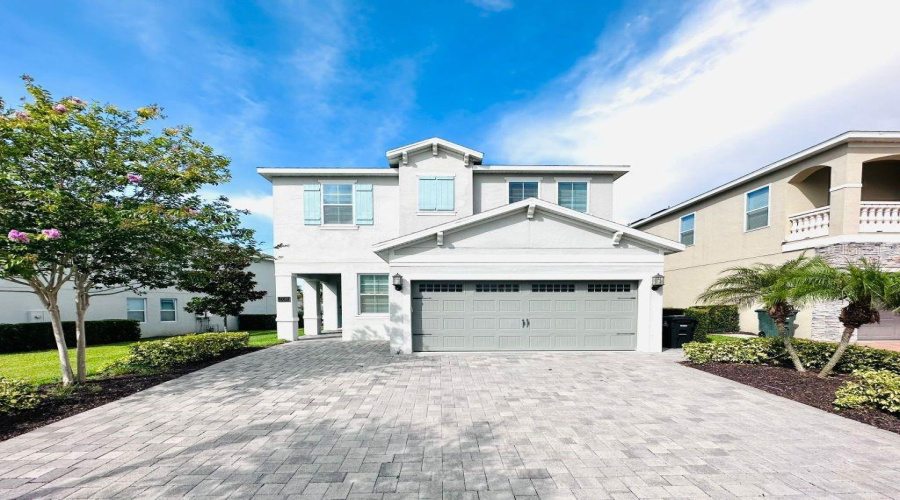 KISSIMMEE, Florida 34747, 5 Bedrooms Bedrooms, ,4 BathroomsBathrooms,Residential,For Sale,GRABEN,0,MFRO6288260