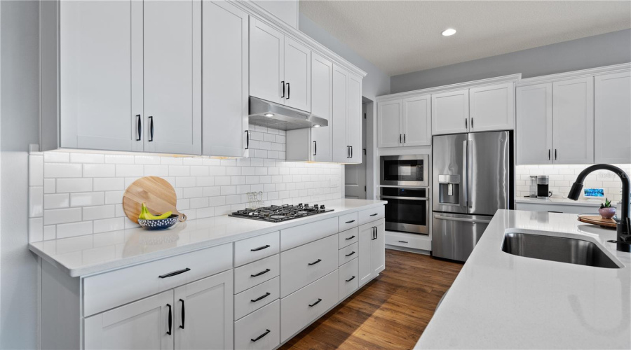 KISSIMMEE, Florida 34747, 2 Bedrooms Bedrooms, ,2 BathroomsBathrooms,Residential,For Sale,FLORA PASS,0,MFRO6288270