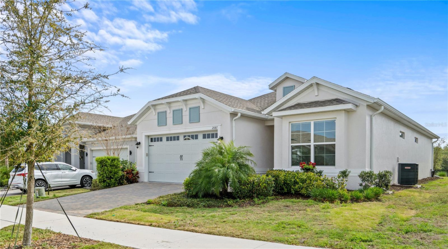 KISSIMMEE, Florida 34747, 2 Bedrooms Bedrooms, ,2 BathroomsBathrooms,Residential,For Sale,FLORA PASS,0,MFRO6288270
