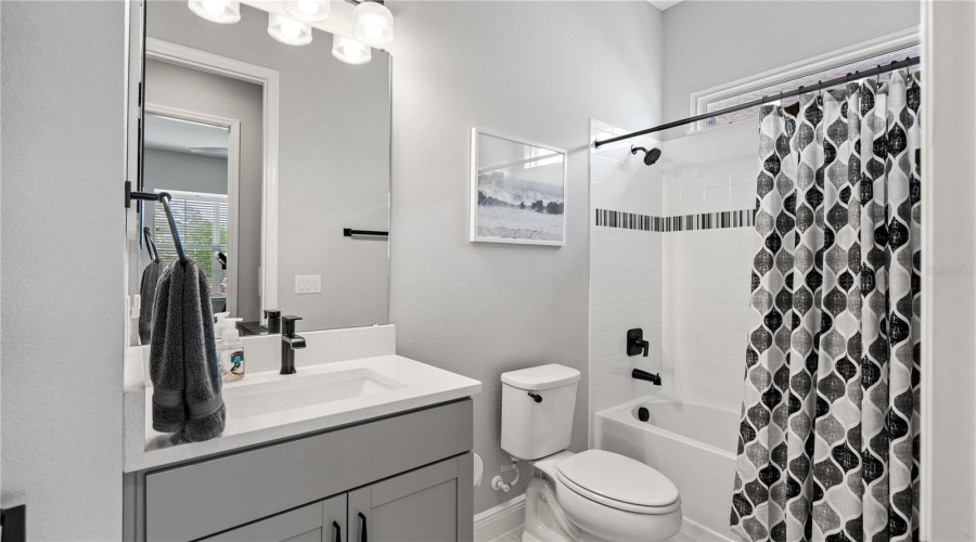 KISSIMMEE, Florida 34747, 2 Bedrooms Bedrooms, ,2 BathroomsBathrooms,Residential,For Sale,FLORA PASS,0,MFRO6288270