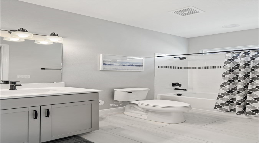 KISSIMMEE, Florida 34747, 2 Bedrooms Bedrooms, ,2 BathroomsBathrooms,Residential,For Sale,FLORA PASS,0,MFRO6288270
