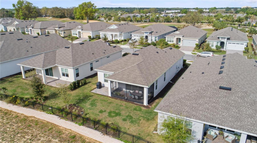 KISSIMMEE, Florida 34747, 2 Bedrooms Bedrooms, ,2 BathroomsBathrooms,Residential,For Sale,FLORA PASS,0,MFRO6288270