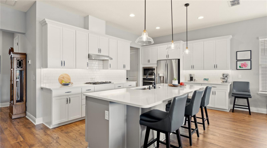 KISSIMMEE, Florida 34747, 2 Bedrooms Bedrooms, ,2 BathroomsBathrooms,Residential,For Sale,FLORA PASS,0,MFRO6288270