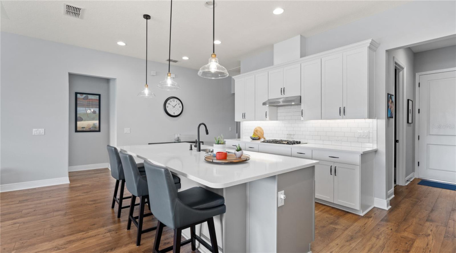 KISSIMMEE, Florida 34747, 2 Bedrooms Bedrooms, ,2 BathroomsBathrooms,Residential,For Sale,FLORA PASS,0,MFRO6288270