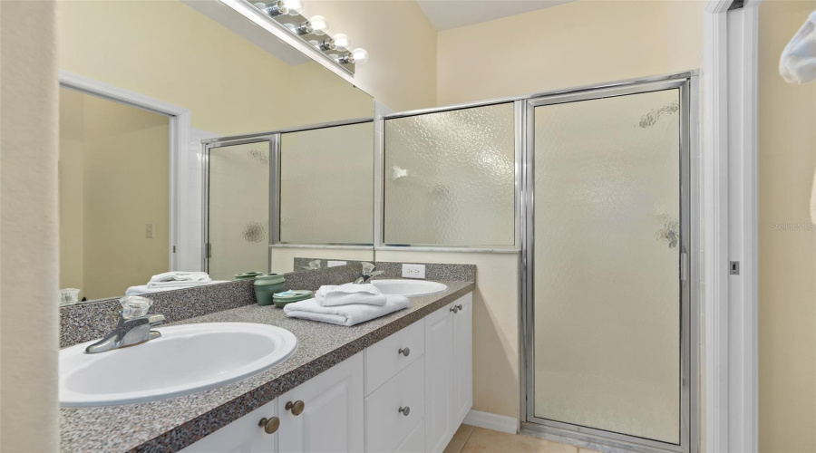 DAVENPORT, Florida 33897, 3 Bedrooms Bedrooms, ,2 BathroomsBathrooms,Residential,For Sale,BRUNELLO,0,MFRO6260254
