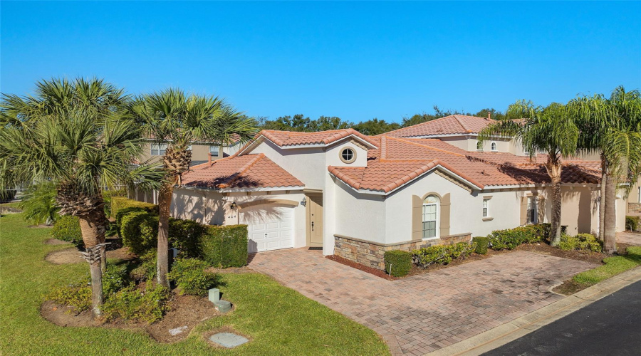 DAVENPORT, Florida 33897, 3 Bedrooms Bedrooms, ,2 BathroomsBathrooms,Residential,For Sale,BRUNELLO,0,MFRO6260254