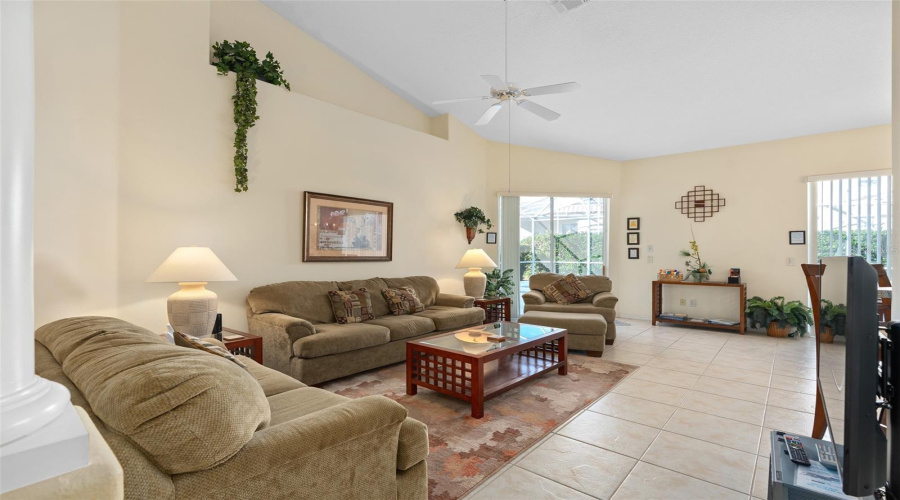 DAVENPORT, Florida 33897, 3 Bedrooms Bedrooms, ,2 BathroomsBathrooms,Residential,For Sale,BRUNELLO,0,MFRO6260254