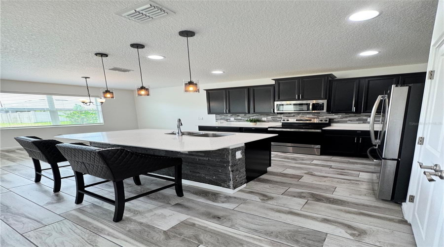 DAVENPORT, Florida 33897, 4 Bedrooms Bedrooms, ,3 BathroomsBathrooms,Residential,For Sale,TRINITY RIDGE,0,MFRO6159251
