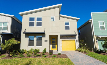KISSIMMEE, Florida 34746, 6 Bedrooms Bedrooms, ,5 BathroomsBathrooms,Residential,For Sale,OXYMORON,0,MFRO6267815
