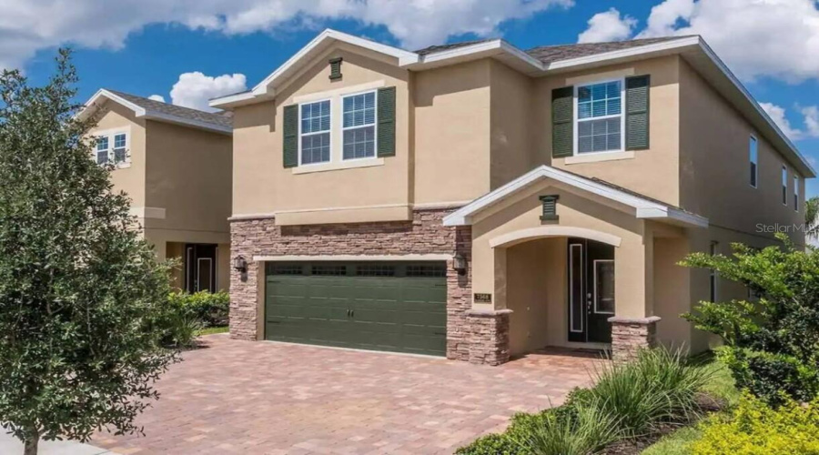 Kissimmee, Florida 34747, 8 Bedrooms Bedrooms, ,7 Bathroomsbathrooms,Residential,For Sale,Marker,Mfro6287632