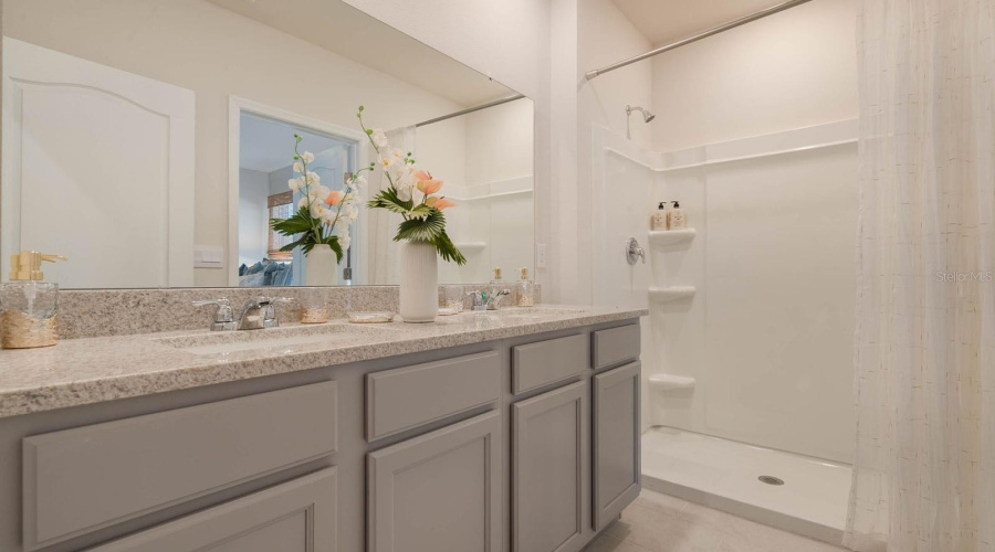 Davenport, Florida 33837, 4 Bedrooms Bedrooms, ,2 Bathroomsbathrooms,Residential,For Sale,Partington,Mfro6288304