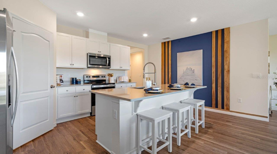 Davenport, Florida 33837, 4 Bedrooms Bedrooms, ,2 Bathroomsbathrooms,Residential,For Sale,Moulin,Mfro6288502