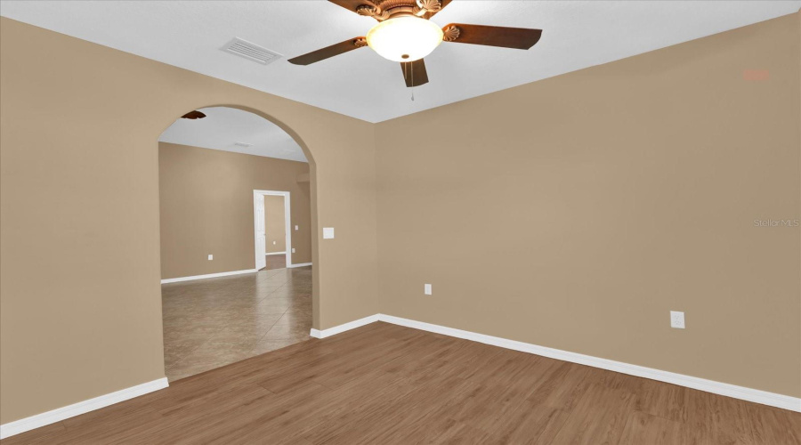 Davenport, Florida 33837, 2 Bedrooms Bedrooms, ,2 Bathroomsbathrooms,Residential,For Sale,Vista Oaks Way,Mfro6287380