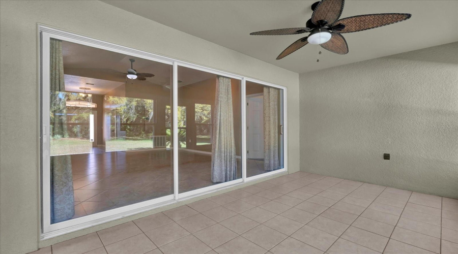 Davenport, Florida 33837, 2 Bedrooms Bedrooms, ,2 Bathroomsbathrooms,Residential,For Sale,Vista Oaks Way,Mfro6287380