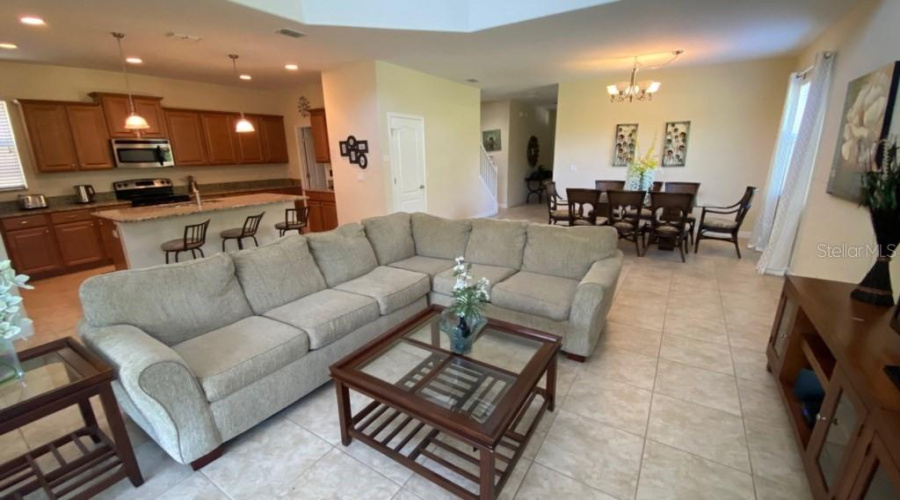 Kissimmee, Florida 34747, 5 Bedrooms Bedrooms, ,5 Bathroomsbathrooms,Residential,For Sale,Cuban Palm,Mfro6287205