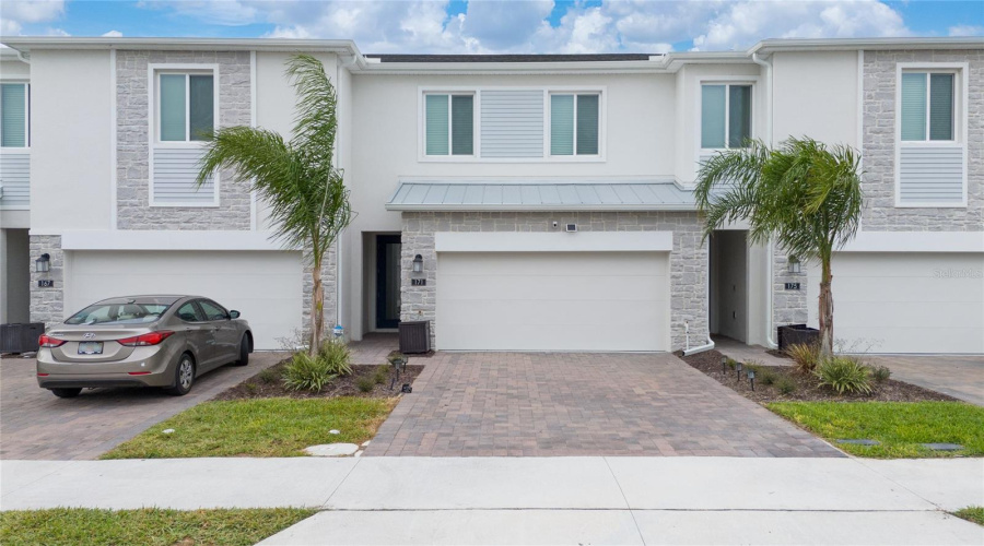 Davenport, Florida 33896, 3 Bedrooms Bedrooms, ,2 Bathroomsbathrooms,Residential,For Sale,Bogey,Mfro6287692