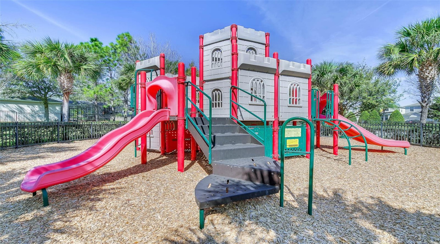 Kissimmee, Florida 34747, 3 Bedrooms Bedrooms, ,2 Bathroomsbathrooms,Residential,For Sale,Almaton,Mfro6288278