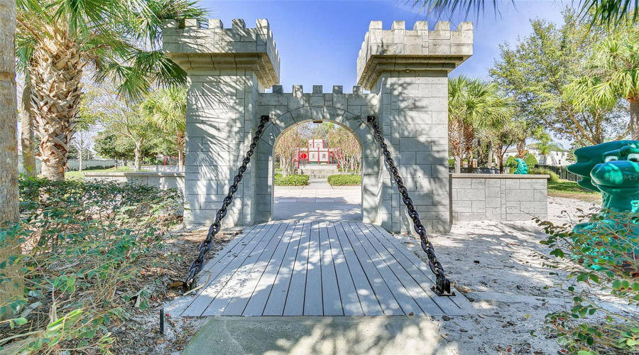 Kissimmee, Florida 34747, 3 Bedrooms Bedrooms, ,2 Bathroomsbathrooms,Residential,For Sale,Almaton,Mfro6288278