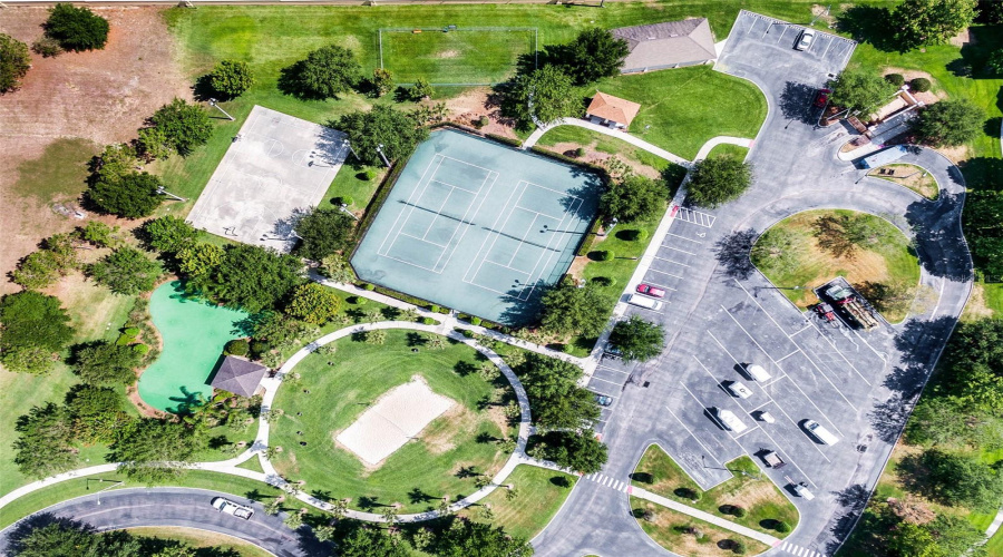 Kissimmee, Florida 34747, 3 Bedrooms Bedrooms, ,2 Bathroomsbathrooms,Residential,For Sale,Almaton,Mfro6288278
