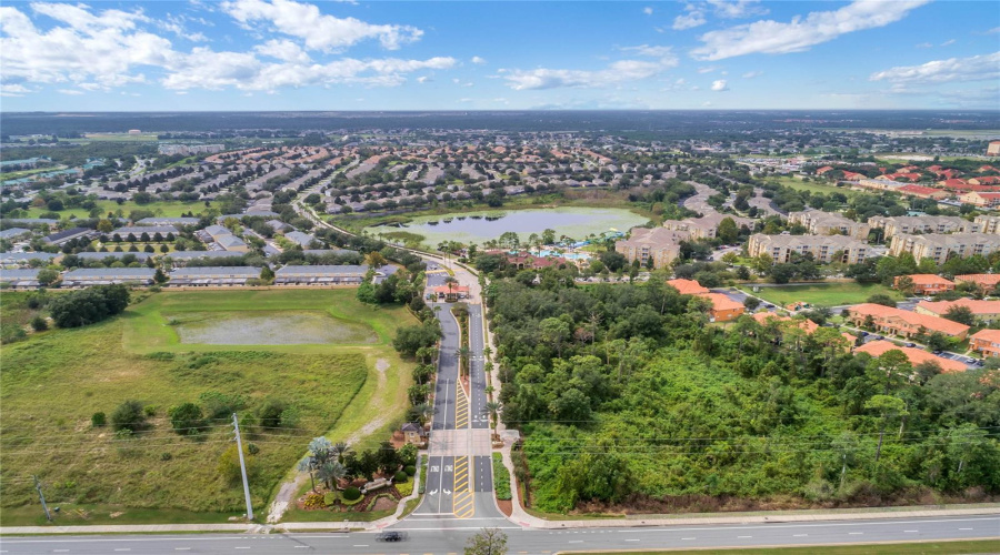 Kissimmee, Florida 34747, 3 Bedrooms Bedrooms, ,2 Bathroomsbathrooms,Residential,For Sale,Almaton,Mfro6288278