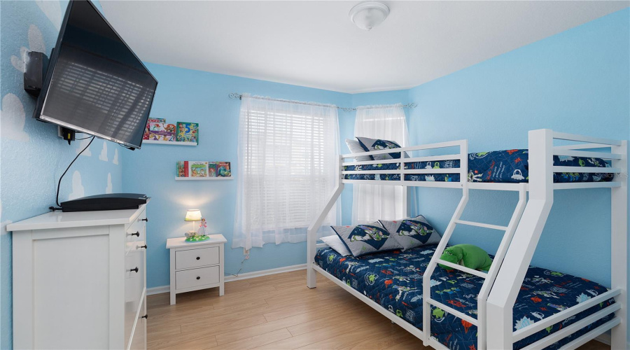 Kissimmee, Florida 34747, 3 Bedrooms Bedrooms, ,2 Bathroomsbathrooms,Residential,For Sale,Almaton,Mfro6288278