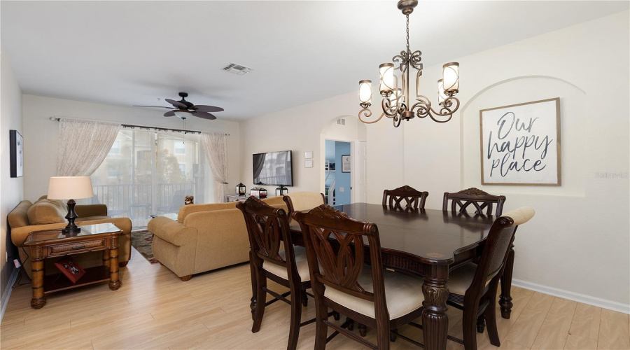 Kissimmee, Florida 34747, 3 Bedrooms Bedrooms, ,2 Bathroomsbathrooms,Residential,For Sale,Almaton,Mfro6288278
