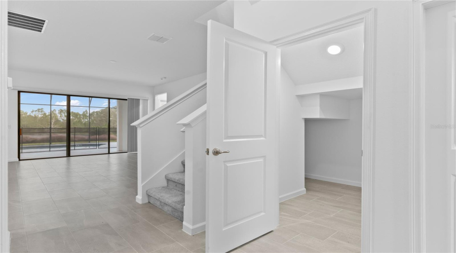 Davenport, Florida 33837, 5 Bedrooms Bedrooms, ,5 Bathroomsbathrooms,Residential,For Sale,Butterfly Orchid,Mfro6288733