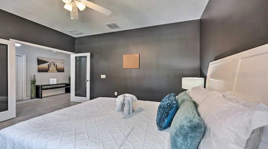 Davenport, Florida 33837, 6 Bedrooms Bedrooms, ,5 Bathroomsbathrooms,Residential,For Sale,Orange Cosmos,Mfro6173969