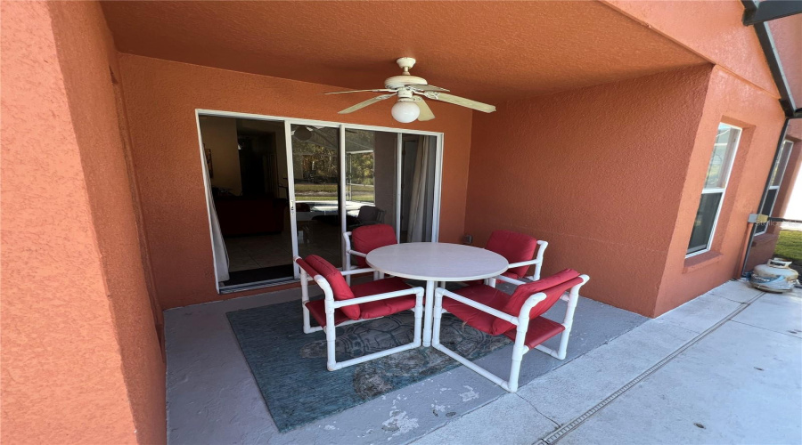 Davenport, Florida 33896, 5 Bedrooms Bedrooms, ,3 Bathroomsbathrooms,Residential,For Sale,Sandy Ridge Drive,Mfrs5117448