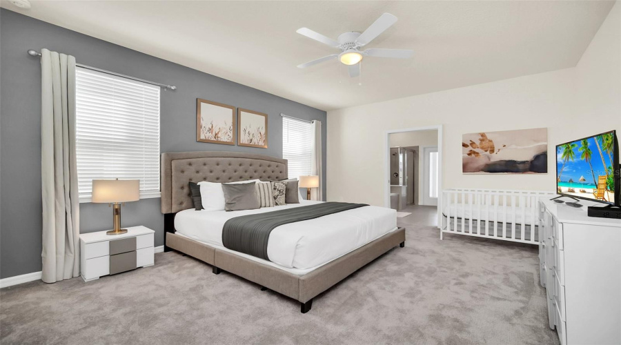 Davenport, Florida 33897, 10 Bedrooms Bedrooms, ,8 Bathroomsbathrooms,Residential,For Sale,Lana,Mfro6191499