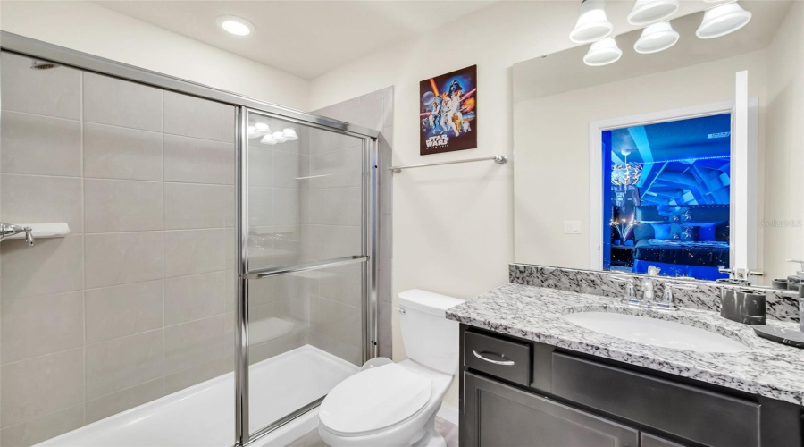 Davenport, Florida 33897, 10 Bedrooms Bedrooms, ,8 Bathroomsbathrooms,Residential,For Sale,Lana,Mfro6191499