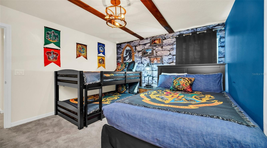 Davenport, Florida 33897, 10 Bedrooms Bedrooms, ,8 Bathroomsbathrooms,Residential,For Sale,Lana,Mfro6191499