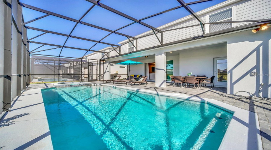 Davenport, Florida 33897, 10 Bedrooms Bedrooms, ,8 Bathroomsbathrooms,Residential,For Sale,Lana,Mfro6191499