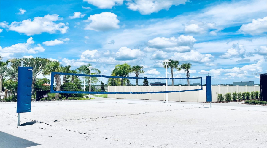 Davenport, Florida 33897, 10 Bedrooms Bedrooms, ,8 Bathroomsbathrooms,Residential,For Sale,Lana,Mfro6191499
