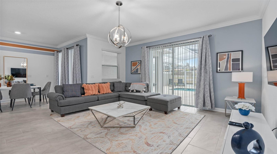 Davenport, Florida 33896, 4 Bedrooms Bedrooms, ,3 Bathroomsbathrooms,Residential,For Sale,Leader,Mfrs5121604