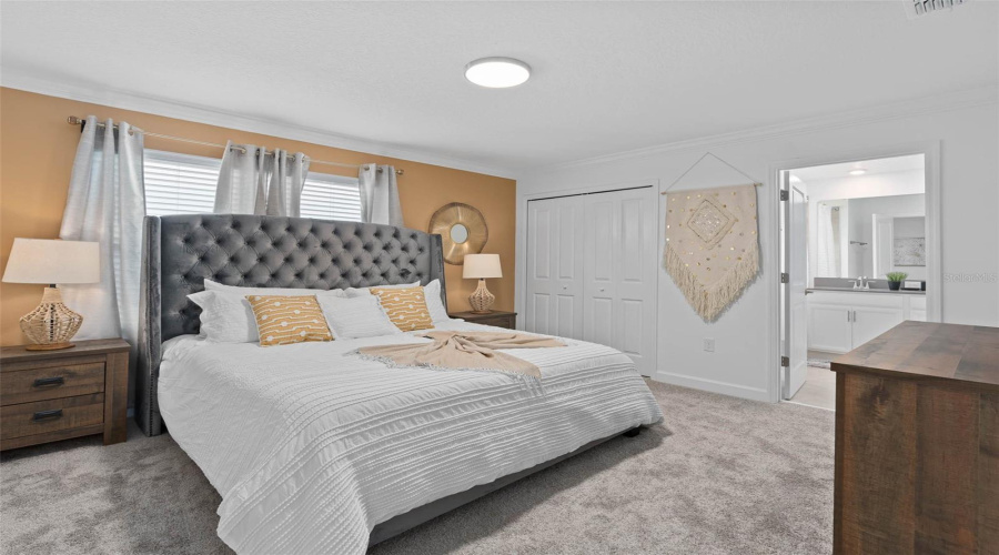 Davenport, Florida 33896, 4 Bedrooms Bedrooms, ,3 Bathroomsbathrooms,Residential,For Sale,Leader,Mfrs5121604